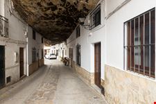 Setenil de las Bodegas