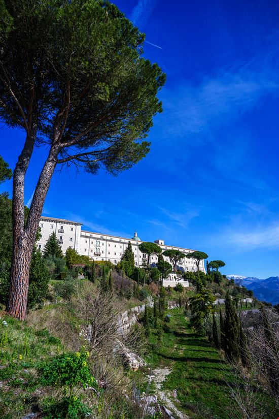 Abbazia di Montecassino Abbazia di Montecassino 1234zoom - Shutterstock.com 