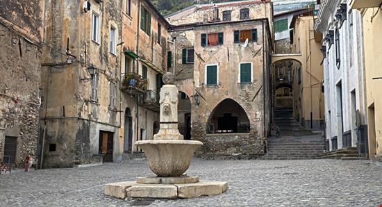 Taggia Taggia Mikhail Blajenov - Shutterstock.com 