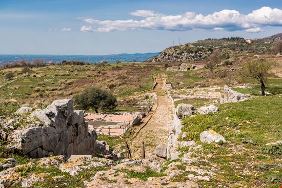 Parco Archeologico Antica Norba Parco Archeologico Antica Norba DinoPh - Shutterstock.com 