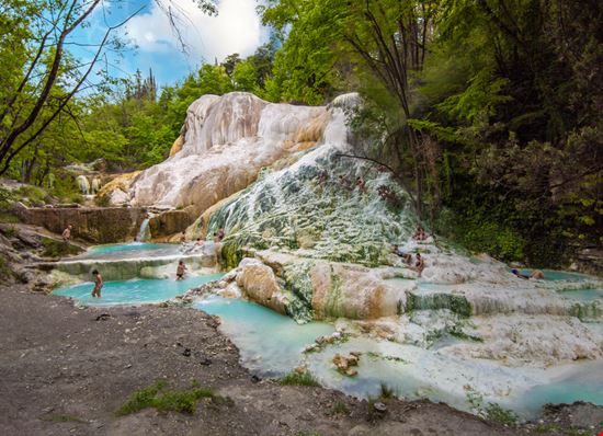 Castiglione d'Orcia Bagni San Filippo ValerioMei / Shutterstock.com 