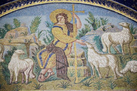 Ravenna Mausoleo di Galla Placidia Dmitry Chulov / Shutterstock.com 