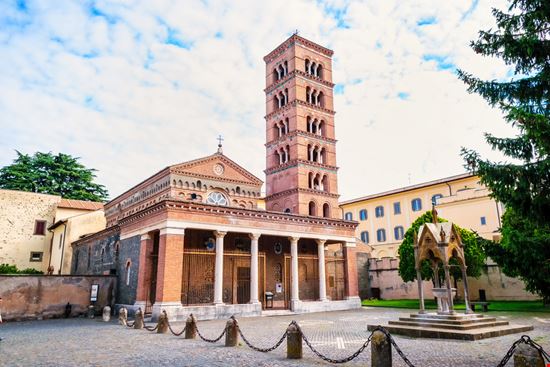 Abbazia greca di San Nilo Abbazia greca di San Nilo nomadFra - Shutterstock.com 