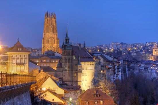 Svizzera Svizzera Mihai-Bogdan Lazar - Shutterstock.com 