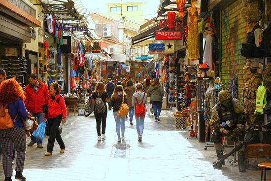 Monastiraki Monastiraki Yasemin Olgunoz Berber / Shutterstock.com 