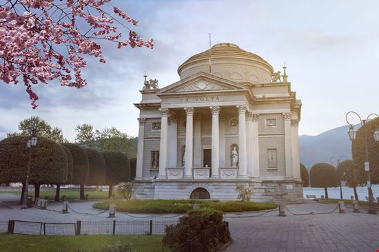 Tempio Voltiano Tempio Voltiano tschumi97 - Shutterstock.com 