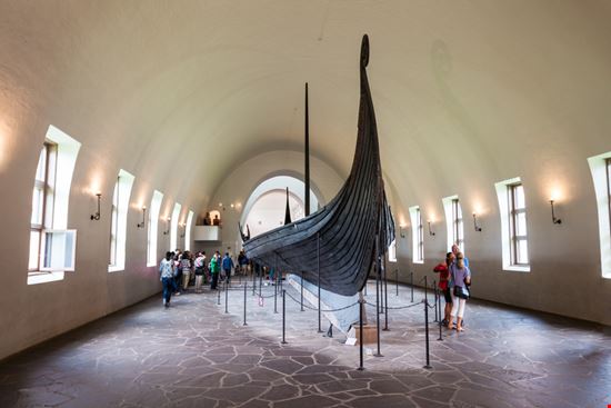 Museo delle Navi Vichinghe Museo delle Navi Vichinghe saiko3p - Shutterstock.com 