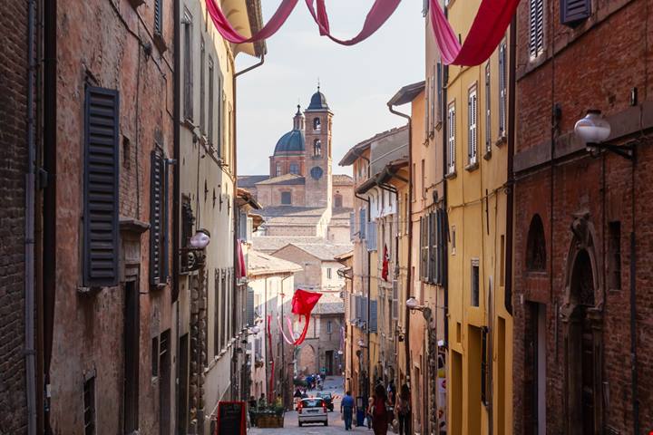 Urbino, la piccola capitale del Rinascimento, è l’unica e sola ‘città della crescia’