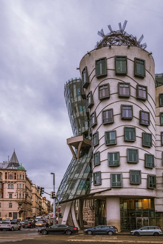 Praga Casa Danzante  stock.adobe.com - solo uso editoriale 