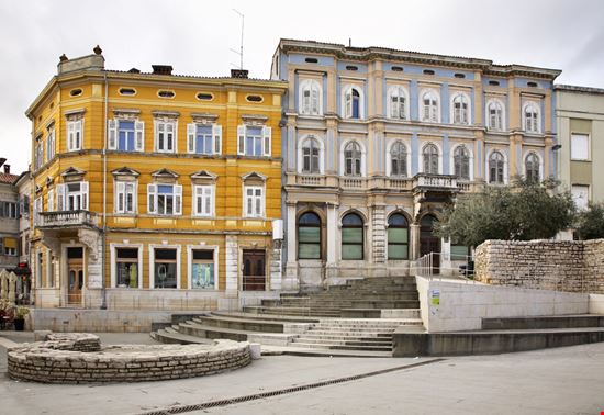 Pula Pula Shevchenko Andrey - Shutterstock.com 