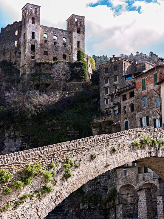 Dolceacqua Dolceacqua MicheleVacchiano - Istockphoto.com 