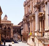 Via Crociferi