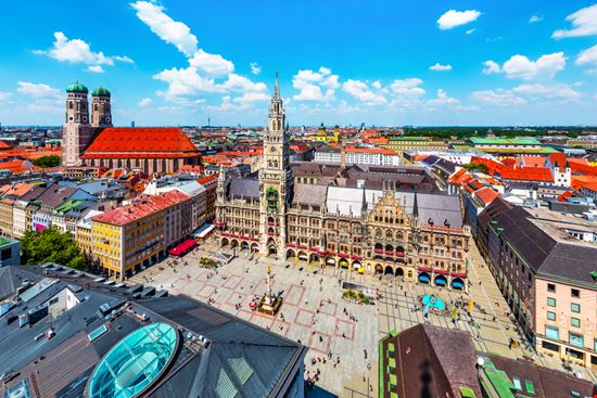 Marienplatz Marienplatz Oleksiy Mark - Shutterstock.com 