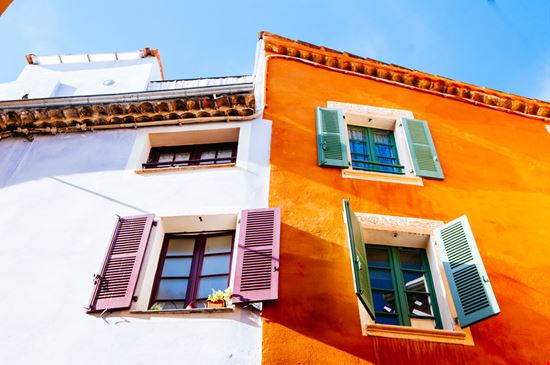 Vieux Nice Vieux Nice LongJon - Shutterstock.com 