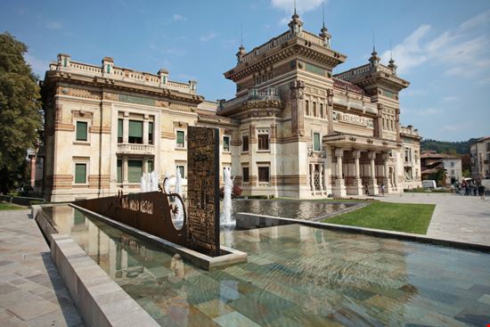 Salsomaggiore Terme Salsomaggiore Terme MikeDotta / Shutterstock.com 