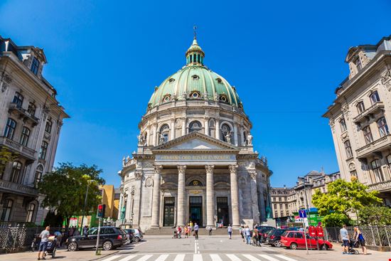 Chiesa di Marmo Chiesa di Marmo S-F / Shutterstock.com 