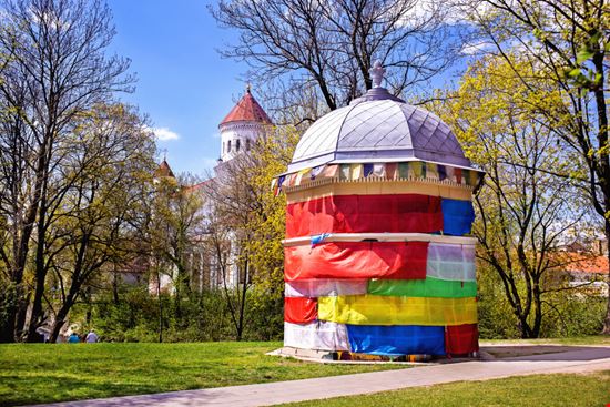 Užupis  Užupis  Algirdas Gelazius / Shutterstock.com 
