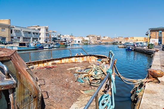 Porto Canale Porto Canale Francesca Sciarra - Shutterstock.com 