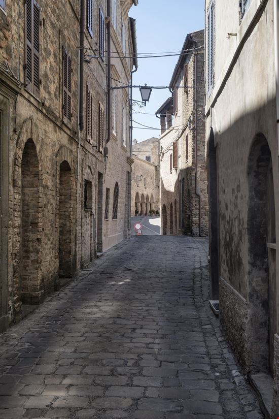 Moresco Il borgo di Moresco stock.adobe.com 