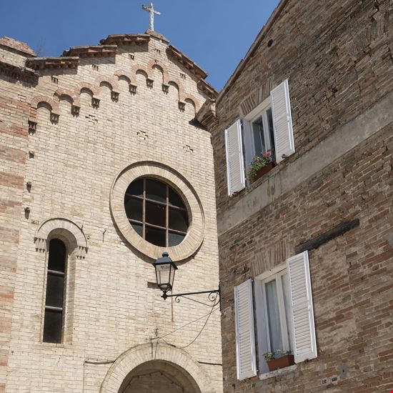 Moresco Il borgo di Moresco stock.adobe.com 