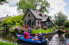 424013108170259_Giethoorn_262603463