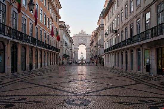 Rua Augusta Rua Augusta Artur Bogacki - Shutterstock.com 