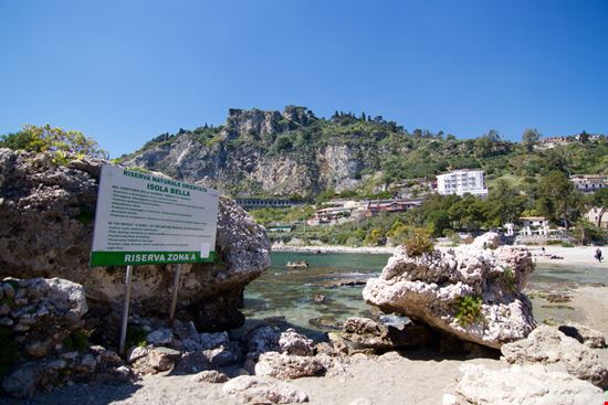Isola Bella Il gioiello di Taormina Roscoe Chui / Shutterstock.com 