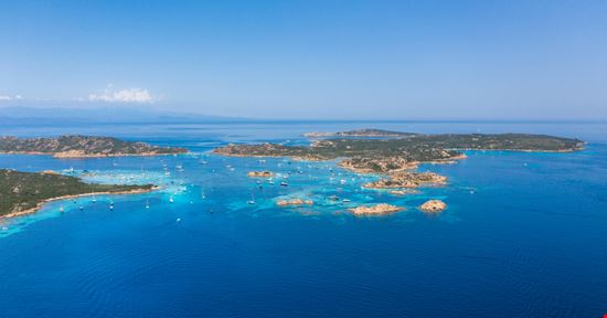 La Spiaggia Rosa Sardegna Marco Alien - Shutterstock.com 