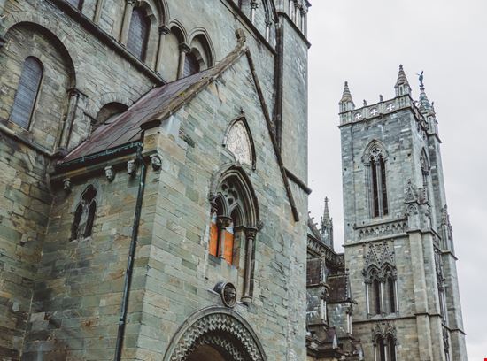 Trondheim Cattedrale di Trondheim kross13 / Shutterstock.com 