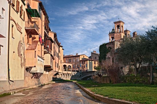 Modigliana Modigliana ermess - Istockphoto.com 