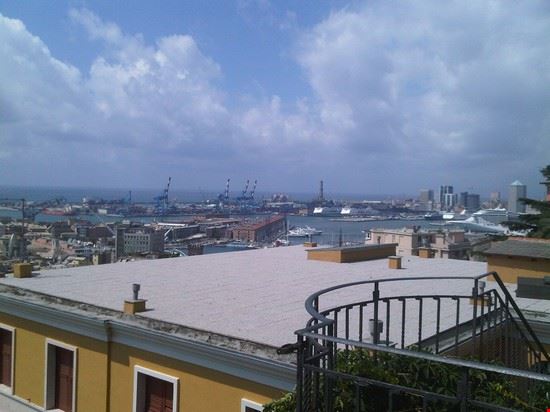 La Lanterna Vista della lanterna di Genova  