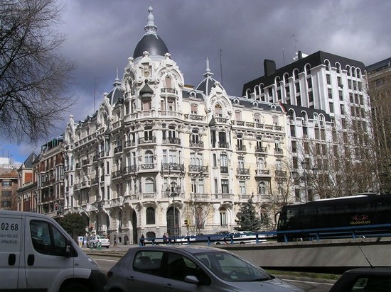 plaza isabel ii madrid