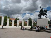 cuzco plaza tupac amaru