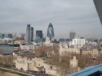 La Torre di  Londra vista dal Tower Bridge