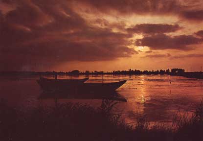 Tramonto sul Po