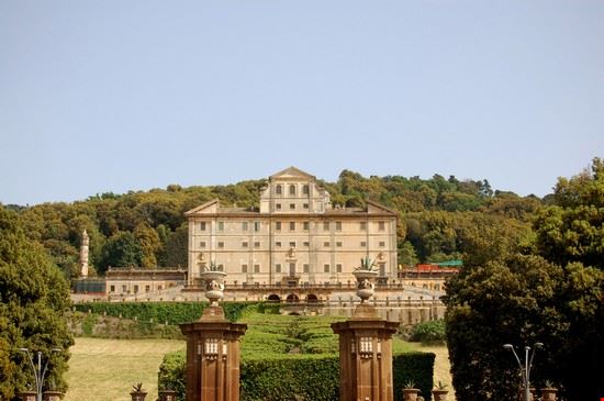  Frascati Franco Volpato - www.shutterstock.com Franco Volpato
