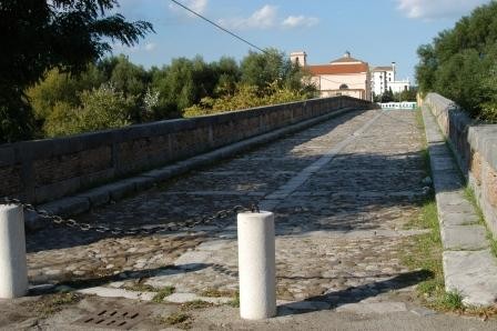 Il ponte Leproso