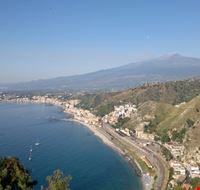 la splendida baia di Giardini Naxos la splendida baia di Giardini Naxos