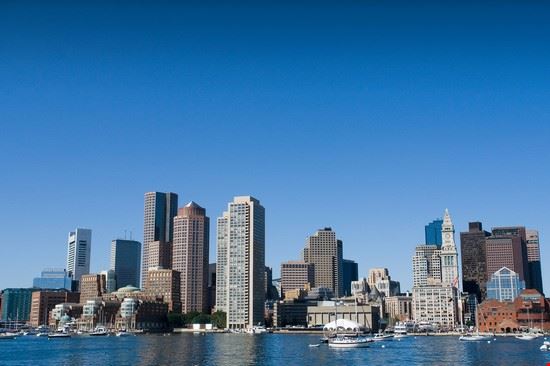  Boston 7371859 - www.shutterstock.com 7371859