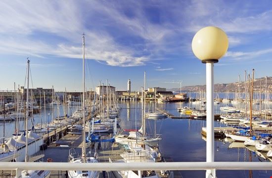  Trieste 8847229 - www.shutterstock.com 8847229