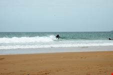 surfing in portugal cascais