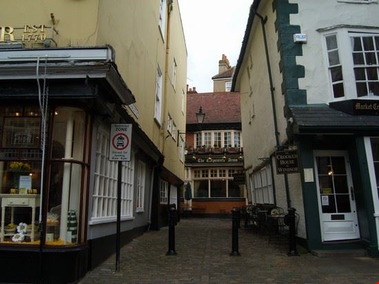 Windsor   Windsor    