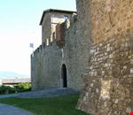 Castello di Villa Banfi scorcio Castello di Villa Banfi scorcio