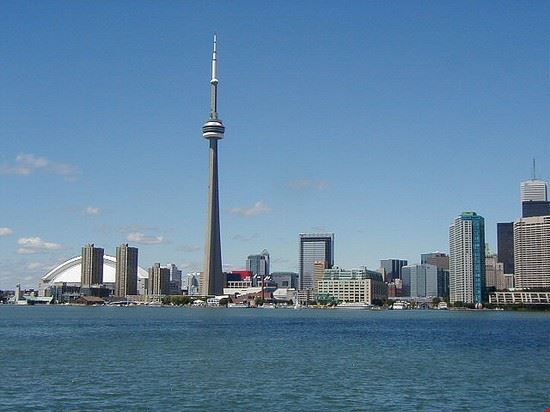 CN Tower - SanGatiche - SanGatiche - Creative commons