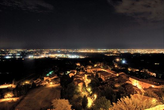 Bertinoro claudio zaccherini - www.shutterstock.com claudio zaccherini
