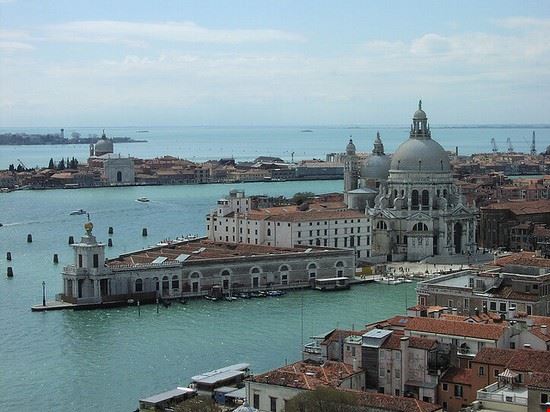 Santa Maria della Salute Venezia tiseb - Creative commons tiseb