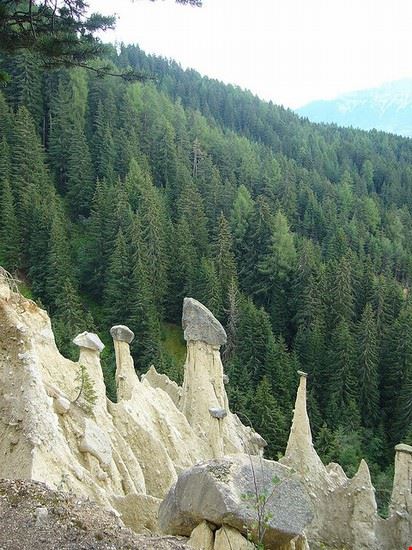 Piramidi di terra di Plata - Snazzo - Snazzo - Creative Commons