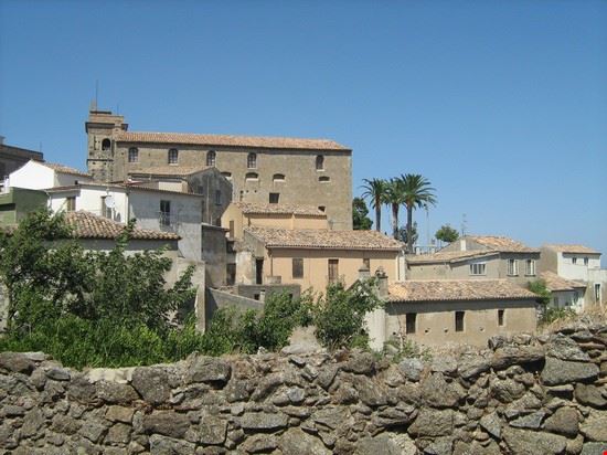  Montauro  