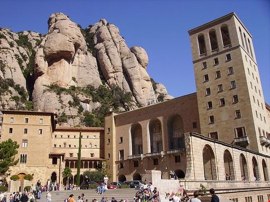 Monestir de Montserrat Barcellona enguany - Creative commons enguany