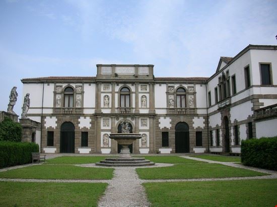  la facciata  